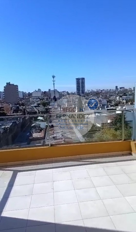 Departamento Monoambiente Excelente !!!!!! Doble Ventilacion , Balcon Terraza