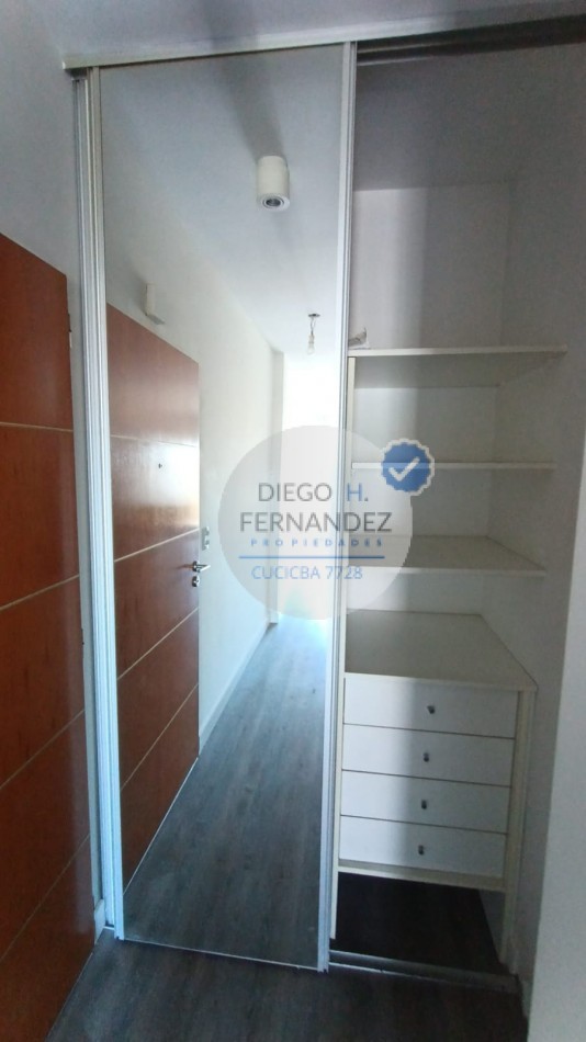 Monoambiente Excelente estado, mucha luz , oportunidad 