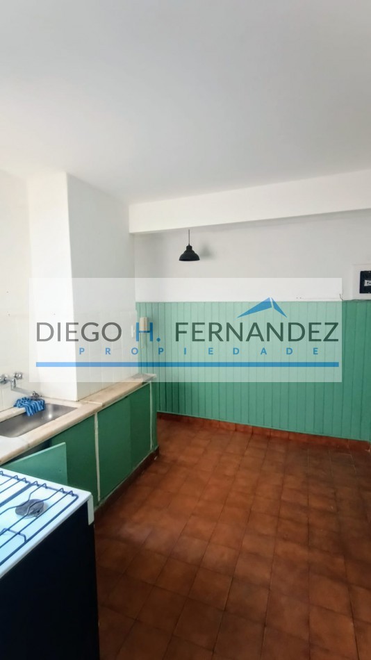 4 Ambientes con Escritorio , DOS Balcones, Concordia 65. OPORTUNIDAD!!!!