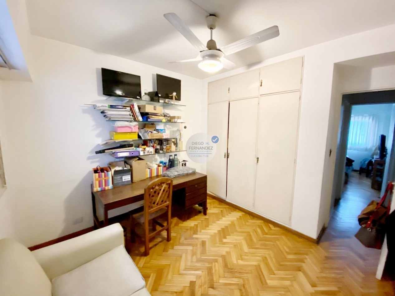 3 Ambientes con Patio, Luminoso, Listo para Habitar. Oportunidad !!!! San Telmo, Monserrat, Bolivar y Venezuela
