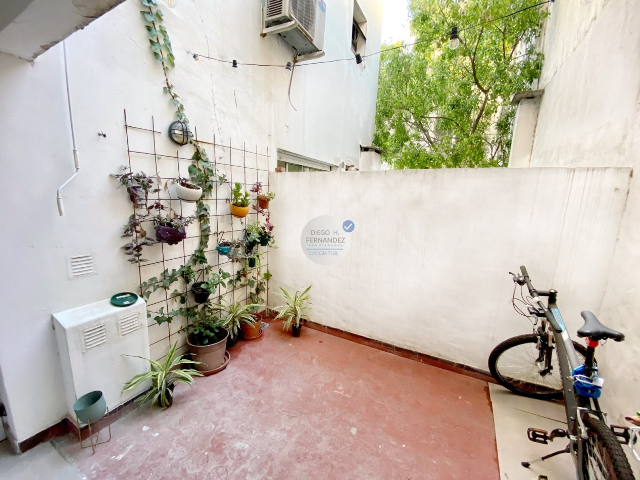 3 Ambientes con Patio, Luminoso, Listo para Habitar. Oportunidad !!!! San Telmo, Monserrat, Bolivar y Venezuela