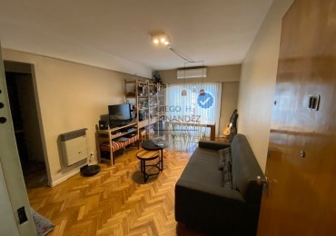 3 Ambientes con Patio, Luminoso, Listo para Habitar. Oportunidad !!!! San Telmo, Monserrat, Bolivar y Venezuela